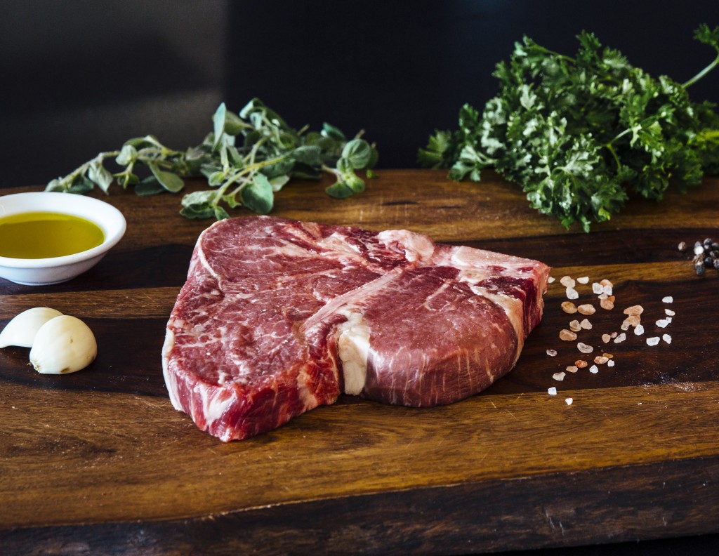 premier-meat-company-raw-sustainable-meat-porterhouse