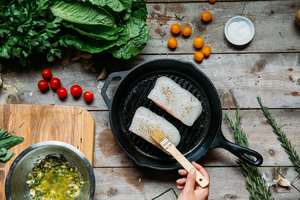 Halibut steaks prep